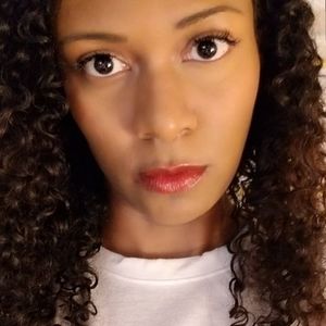 Meet your Posher, Rita